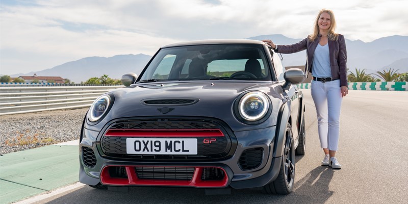 Woman power at MINI: The recipe for success for inspiring products.