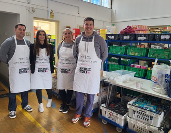 BIG LOVE: Lloyd Newcastle MINI Lend a Hand to The People’s Kitchen