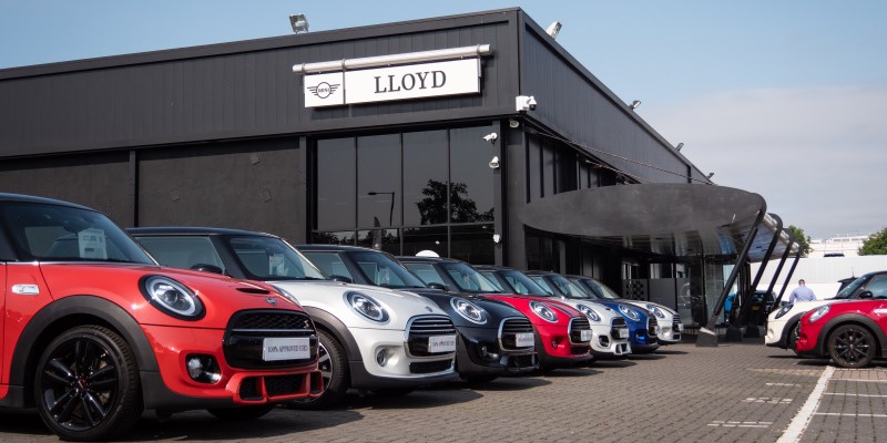 Lloyd MINI Retailer  