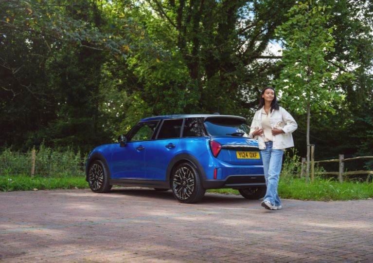 Lloyd MINI Cooper 5 Door Motability Offer