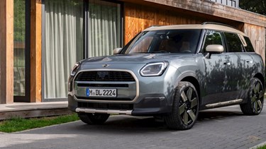 The New MINI Countryman