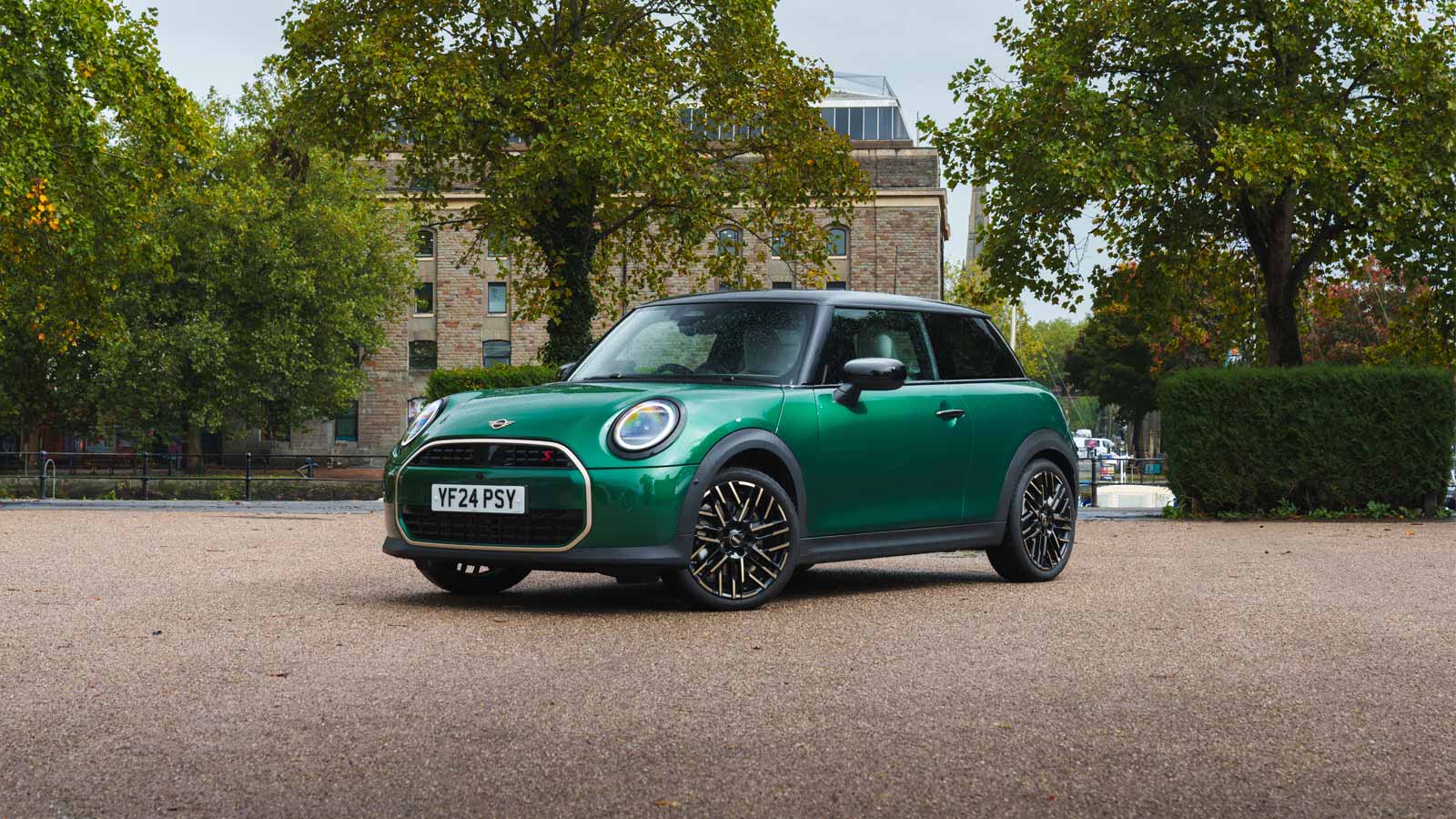 Browse MINI Cooper 3-Door Offers