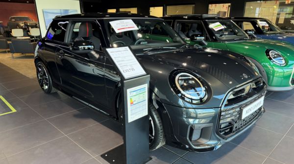 MINI Cooper C 3-Door Sport