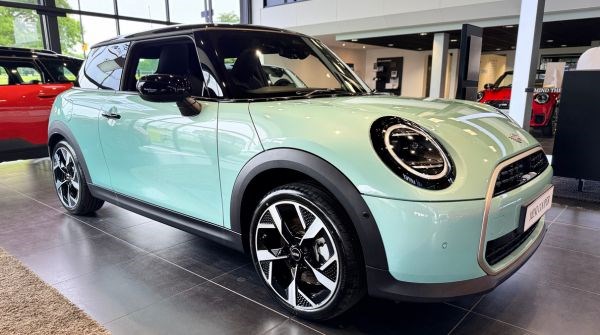 MINI Cooper C 3-Door Exclusive