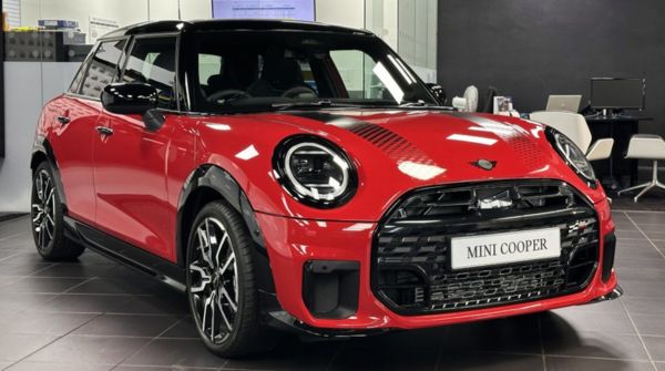 MINI Cooper C 5-Door Sport