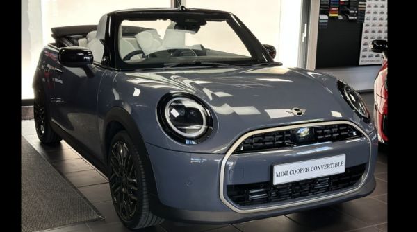 MINI Cooper Convertible C Exclusive