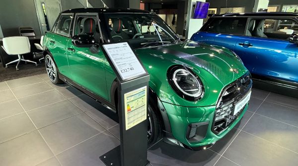 MINI Cooper C 5 Door Sport