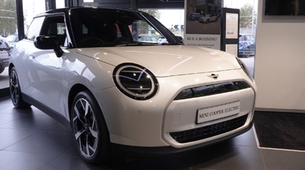 MINI Cooper E