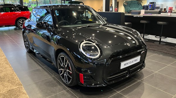 MINI John Cooper Works Electric