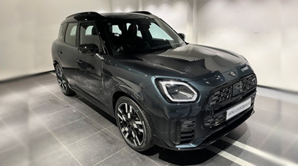 Newcastle MINI Legend Grey Countryman