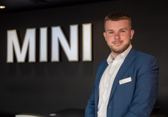 Sales Executive at Lloyd MINI