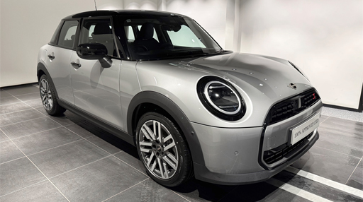 MINI Cooper S 5-Door 