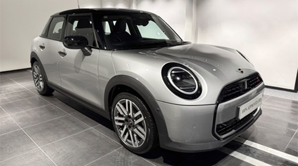 MINI Cooper S 5-Door