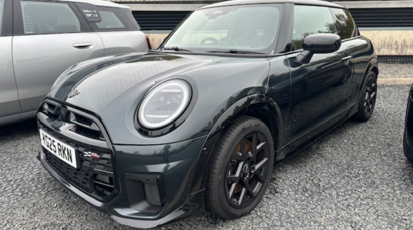 MINI Cooper 3-Door