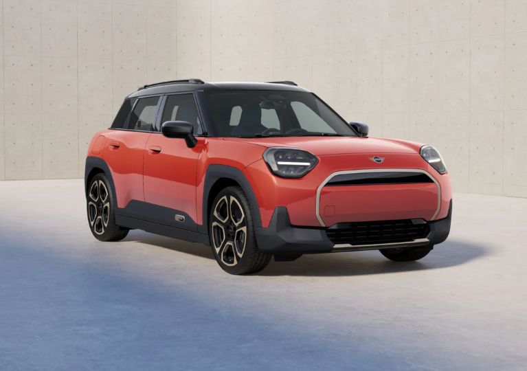 Lloyd New MINI Aceman Electric Offers