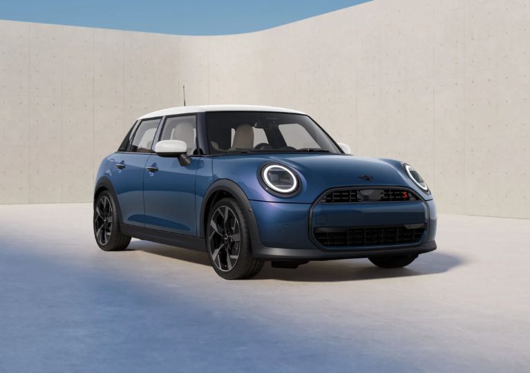 Lloyd New MINI Cooper 5 door Offers