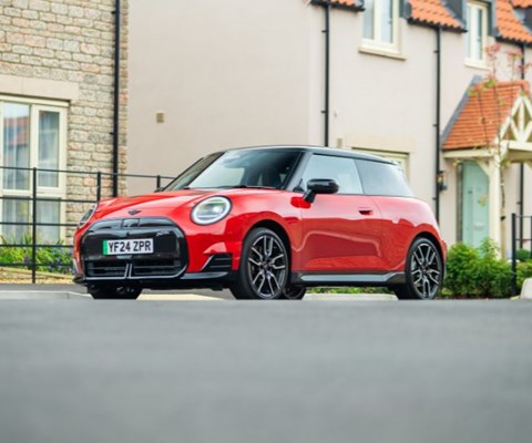 Lloyd New MINI Cooper Electric Offers