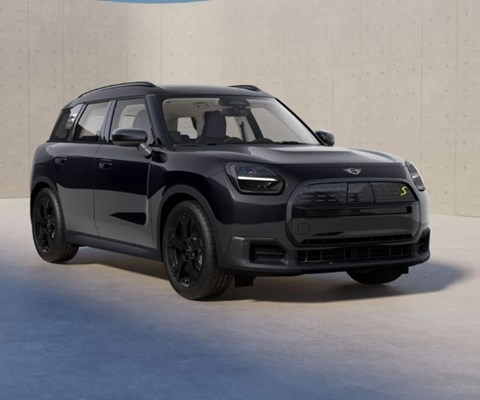 Lloyd All-Electric MINI Countryman Motability Offer