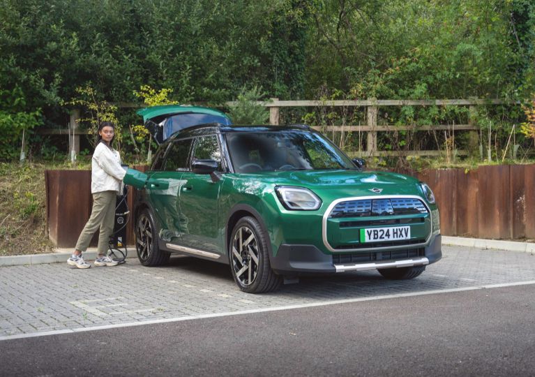 Lloyd New MINI Countryman Offers