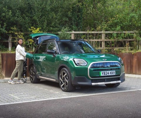 Lloyd New MINI Countryman Offers