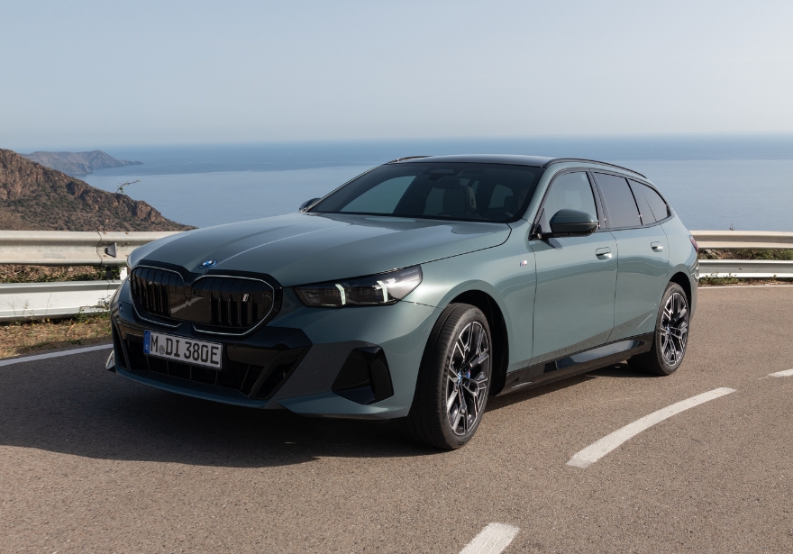 BMW i5