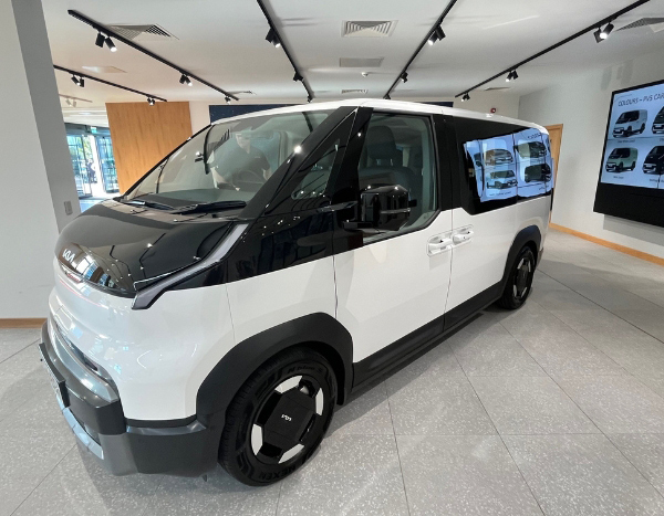 Kia PV5 Cargo and Passenger: Preview Day at Derby Academy