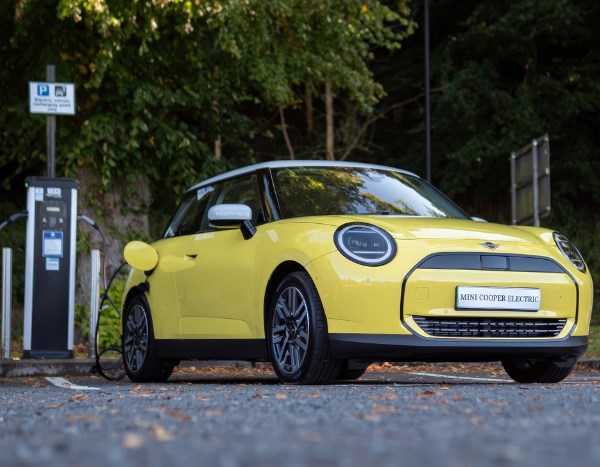 From Petrol to Plug-In: Easing Charging Concerns