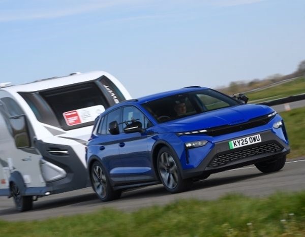 Kodiaq named Tow Car of the Year by What Car?