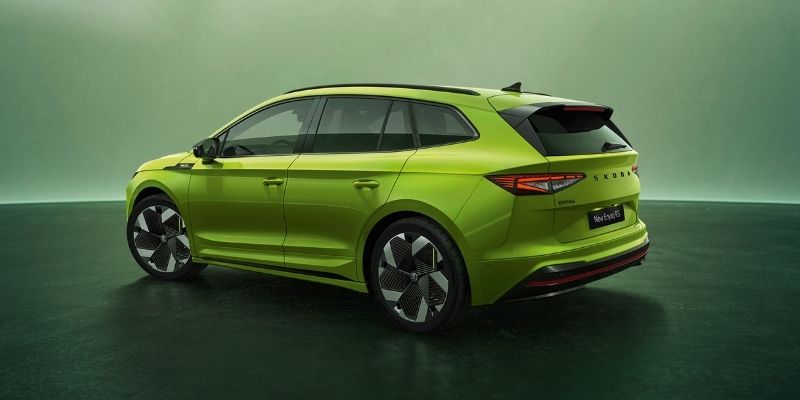 Skoda Enyaq side