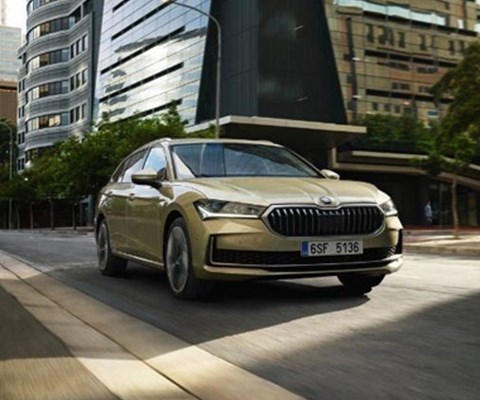 Škoda Superb Hatchback