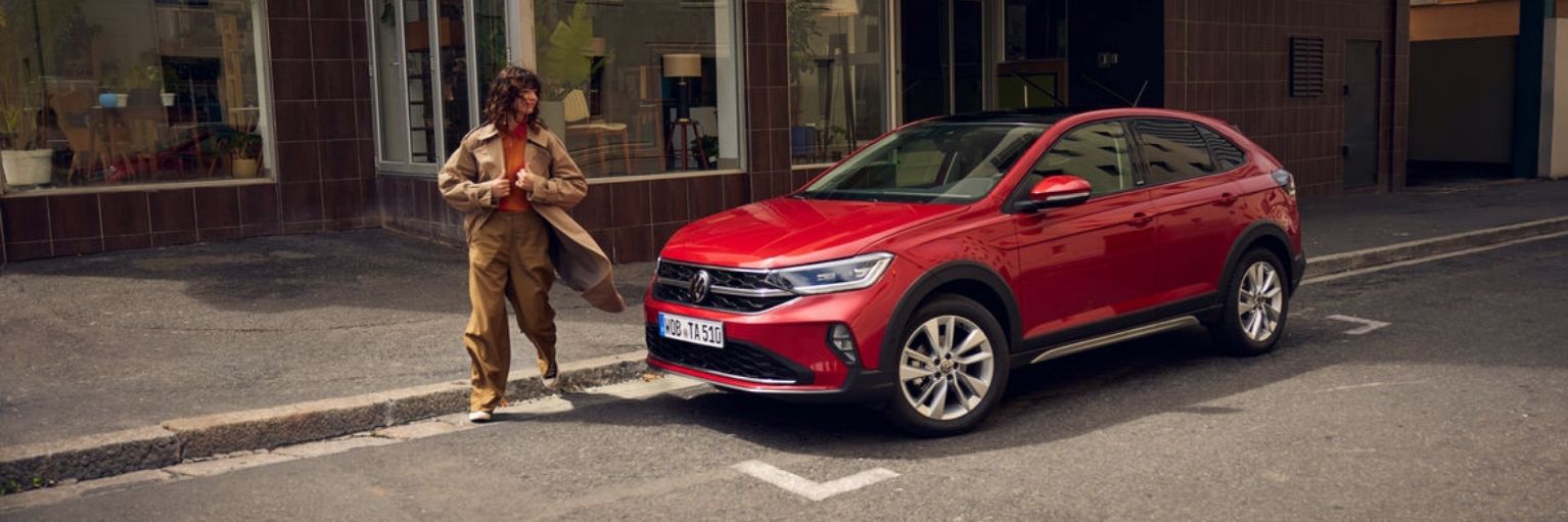 Volkswagen Taigo red