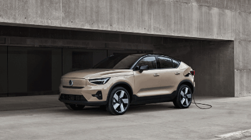 Volvo EC40 Servicing