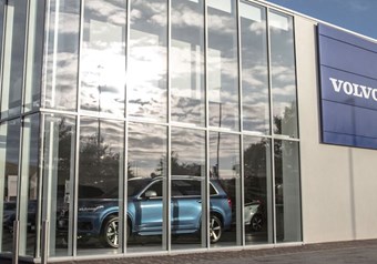 Lloyd Volvo Dealership