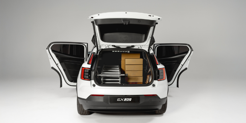 Volvo-Car-UK-introduces-its-first-commercial-vehicle:-the-fully-electric-EX30-Cargo