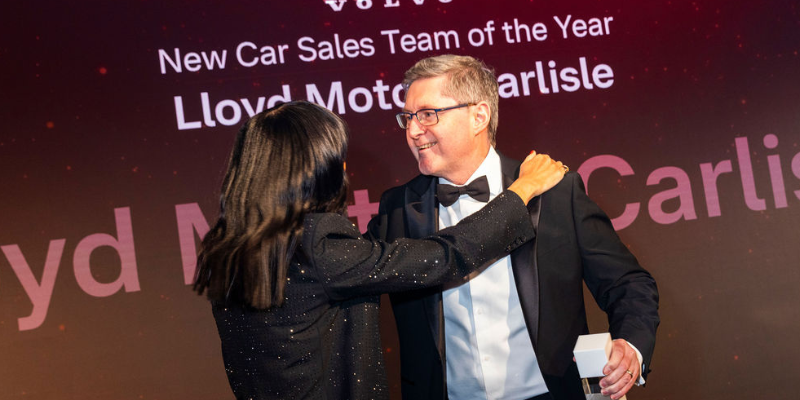Volvo-Carlisle-Retailer-of-the-Year