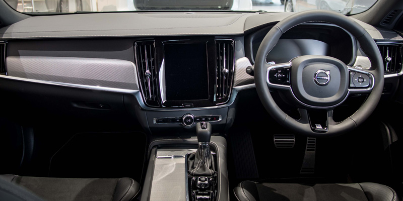 Volvo S90 Interior