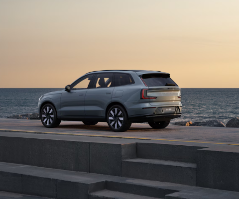 Volvo EX90