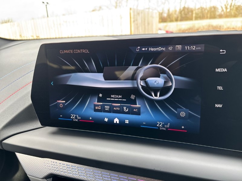 2024 (74) BMW 1 SERIES 120 M Sport 5dr Step Auto 3927675