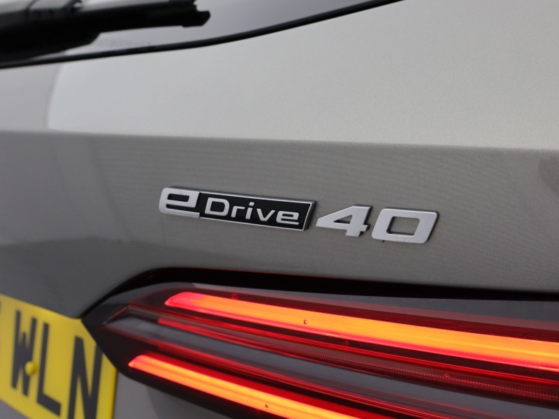 2025 (25) BMW I5 250kW eDrive40 M Sport Pro 84kWh 5dr Auto 4656861