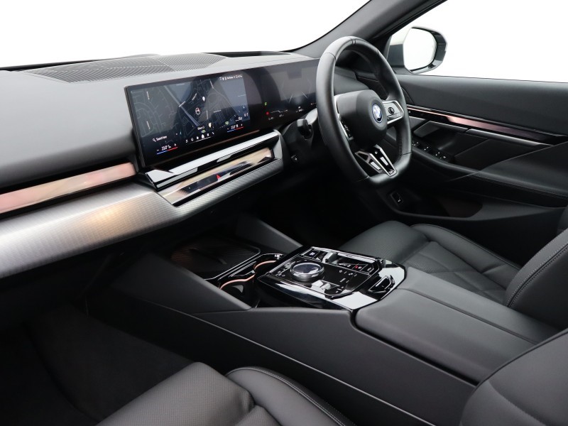 2025 (25) BMW I5 250kW eDrive40 M Sport Pro 84kWh 5dr Auto 4656885