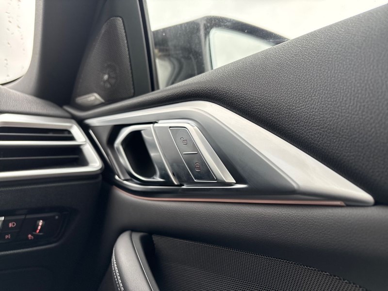 2025 (25) BMW M4 xDrive 530 Competition M 2dr Step Auto 4414929