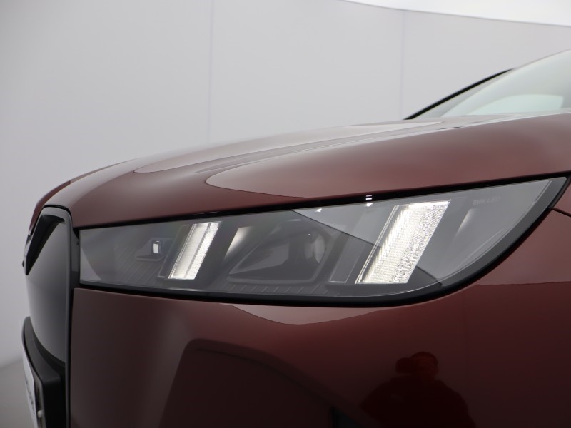 2025 (25) BMW iX 300kW xDrive45 M Sport 101kWh 5dr Auto 4919661