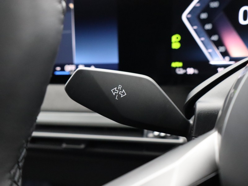 2025 (25) BMW iX 300kW xDrive45 M Sport 101kWh 5dr Auto 4919700