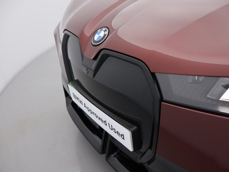 2025 (25) BMW iX 300kW xDrive45 M Sport 101kWh 5dr Auto 4919662