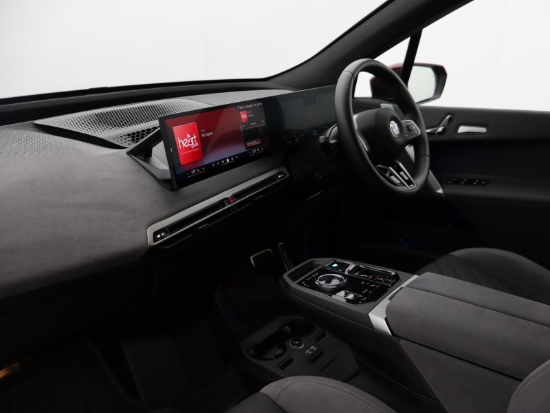 2025 (25) BMW iX 300kW xDrive45 M Sport 101kWh 5dr Auto 4919681