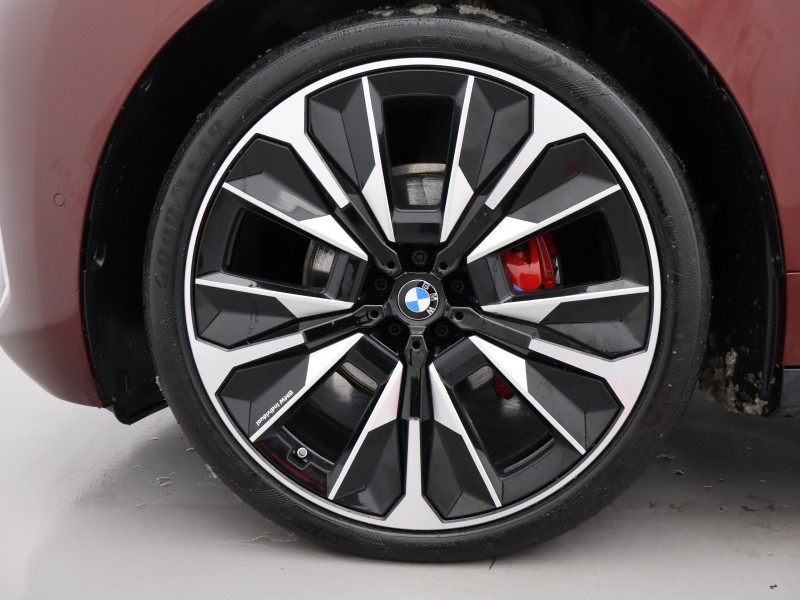 2025 (25) BMW iX 300kW xDrive45 M Sport 101kWh 5dr Auto 4919663