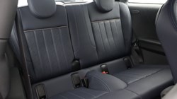 2025 (25) MINI COOPER 1.5 C Exclusive 3dr Auto 4905485