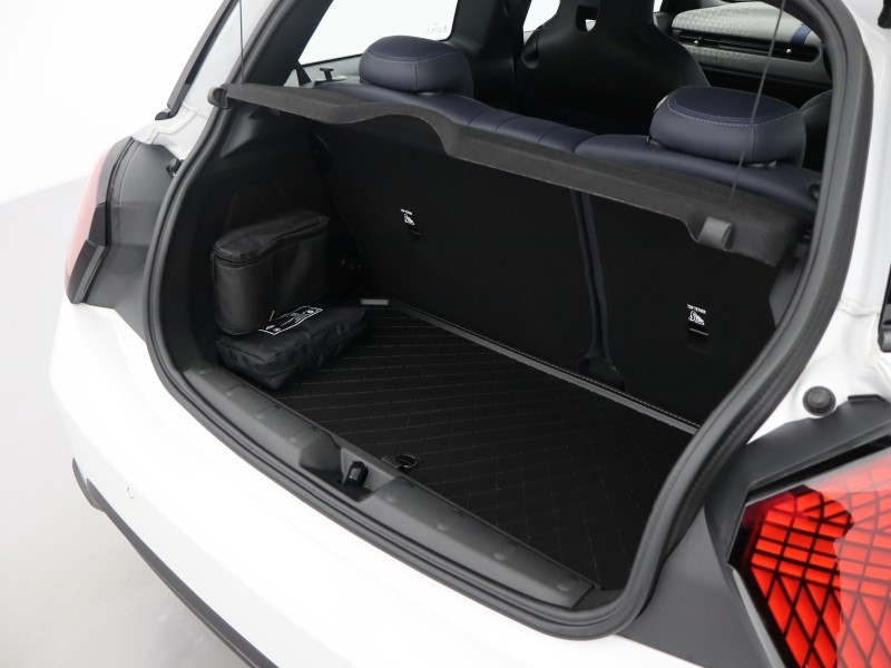 2025 (25) MINI COOPER 1.5 C Exclusive 3dr Auto 4905492