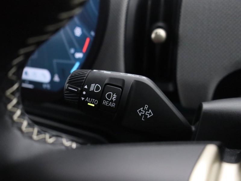 2025 (25) MINI COOPER 1.5 C Exclusive 3dr Auto 4905459