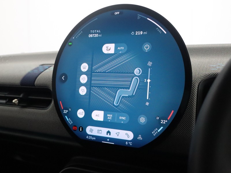 2025 (25) MINI COOPER 1.5 C Exclusive 3dr Auto 4905473